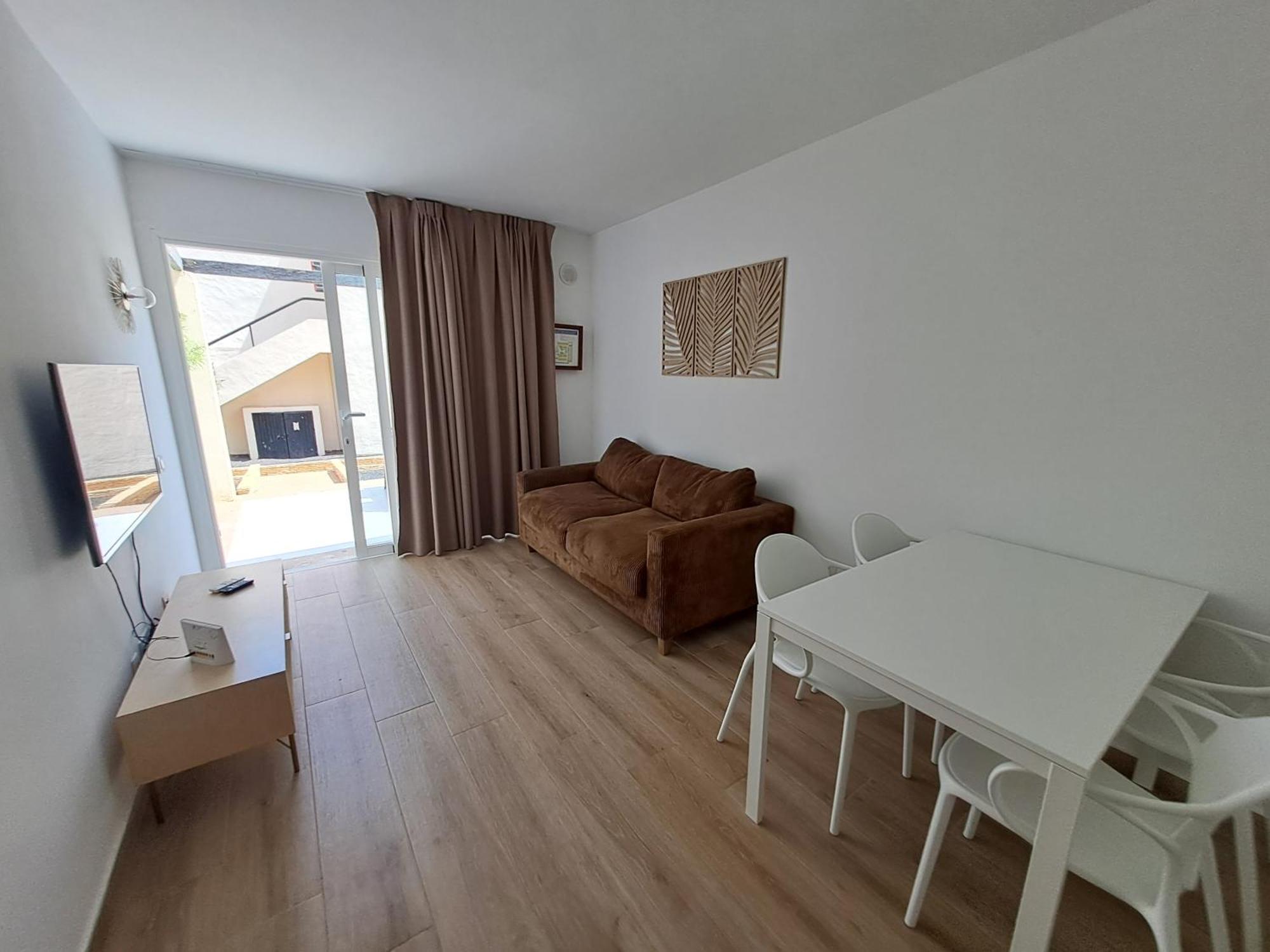 Homeforguest Apartamento Alisios 1 Con Piscina En Corralejo Eksteriør billede
